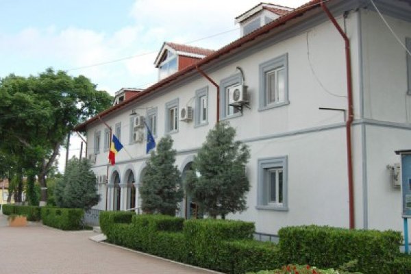 Viorica Târşoagă rămâne secretarul oraşului Năvodari